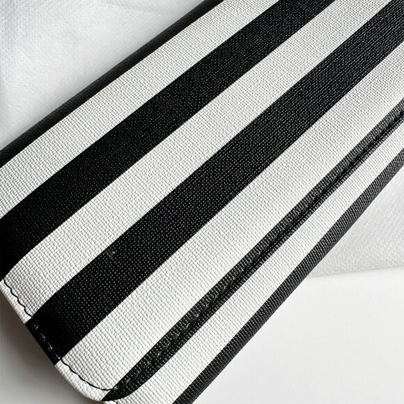 KUT - Black & White Stripe Wallet - Picture 5 of 7